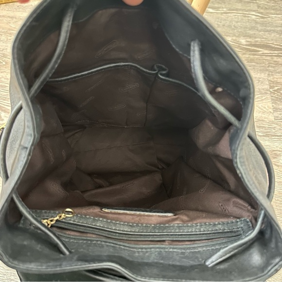 Coach Vintage leather drawstring medium sized backpack. Travel, dark academia main image 9